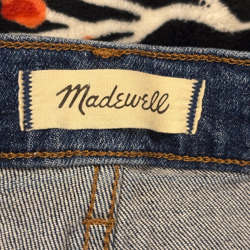 Madewell Women's 90s Straight Leg Blue Jeans - Picture 9 of 11
